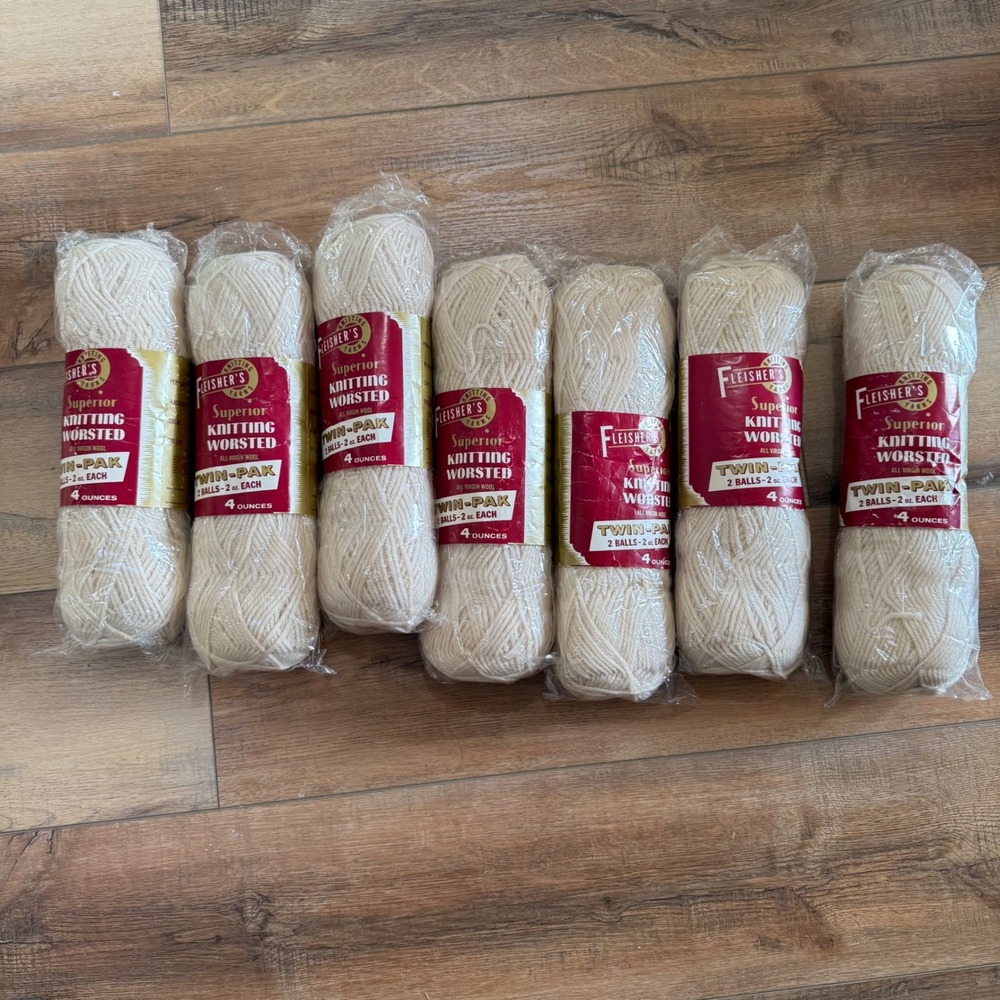 Fleishers Knitting Worsted All Virgin‎ Wool Lot 7 Twin Packs 14 Skeins Yarn